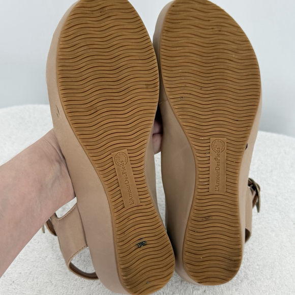 L’amour Des Pieds Casimiro Leather Strappy Wedge Sandals Women’s Size 9 - Picture 6 of 6